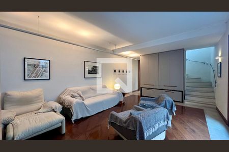 Sala de casa à venda com 3 quartos, 133m² em Sumarezinho, São Paulo