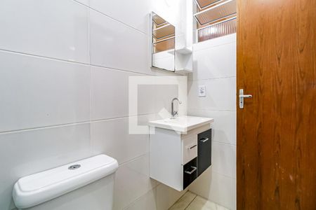 Banheiro Social de apartamento para alugar com 1 quarto, 30m² em Jardim Bonfiglioli, São Paulo