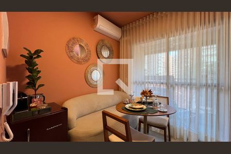 Sala de kitnet/studio para alugar com 1 quarto, 23m² em Pinheiros, São Paulo