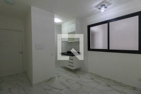 Sala/Cozinha de apartamento à venda com 2 quartos, 37m² em Parque da Vila Prudente, São Paulo