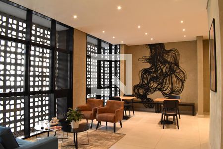 Hall social de kitnet/studio à venda com 2 quartos, 34m² em Centro, Curitiba