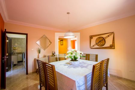 Sala de Jantar de casa à venda com 3 quartos, 208m² em Vila Humaita, Santo André