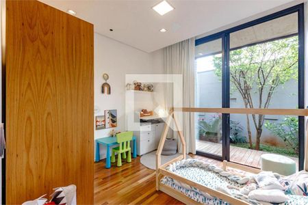 Casa à venda com 6 quartos, 500m² em Santo Amaro, São Paulo