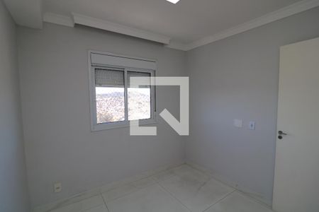 Quarto 2 de apartamento para alugar com 2 quartos, 43m² em Cidade Satelite Santa Barbara, São Paulo