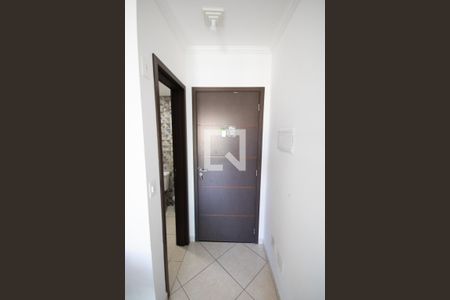 Corredor de apartamento para alugar com 1 quarto, 72m² em Vila Assuncao, Praia Grande