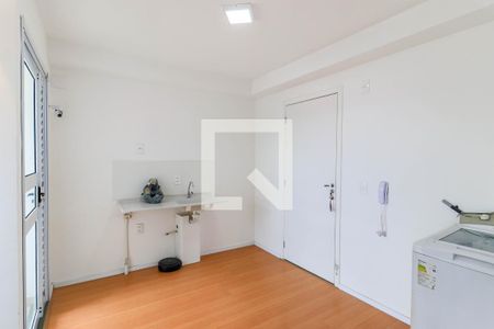 Sala de apartamento para alugar com 1 quarto, 58m² em Vila das Belezas, São Paulo
