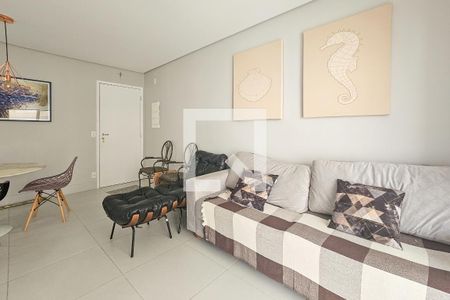 Sala de apartamento para alugar com 3 quartos, 75m² em Vila Luis Antonio, Guarujá