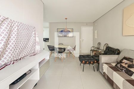 Sala de apartamento para alugar com 3 quartos, 75m² em Vila Luis Antonio, Guarujá