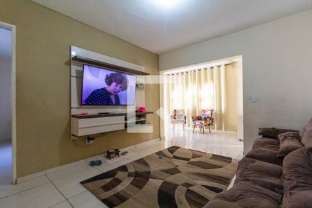 Casa 1: Sala de casa à venda com 4 quartos, 310m² em Vila Paranagua, São Paulo