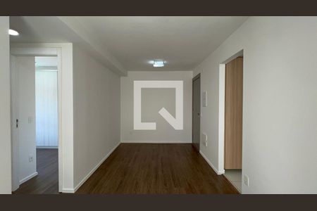 Sala de apartamento à venda com 2 quartos, 56m² em Vila Madalena, São Paulo