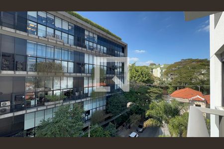 Varanda de apartamento à venda com 2 quartos, 56m² em Vila Madalena, São Paulo