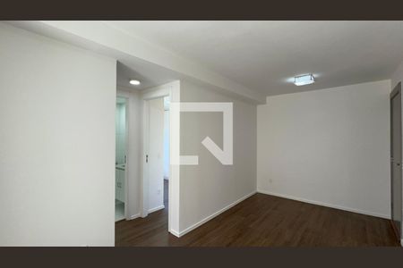 Sala de apartamento à venda com 2 quartos, 56m² em Vila Madalena, São Paulo