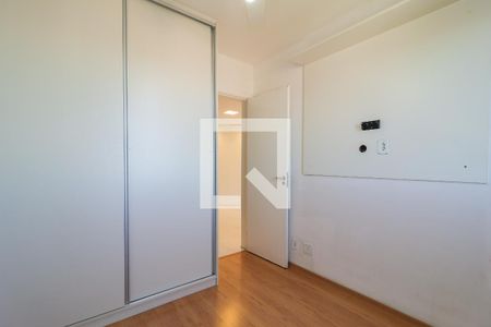 Quarto 1 de apartamento para alugar com 2 quartos, 42m² em Jardim Monte Alegre, Taboão da Serra