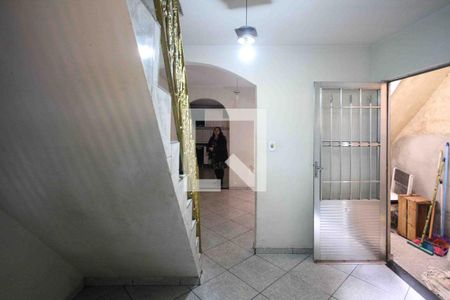 Sala de casa para alugar com 3 quartos, 70m² em Jardim Adutora, São Paulo