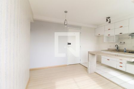 Sala de apartamento à venda com 2 quartos, 42m² em Itaquera, São Paulo