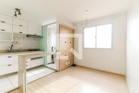 Sala de apartamento à venda com 2 quartos, 42m² em Itaquera, São Paulo