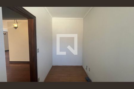 Quarto de casa à venda com 3 quartos, 400m² em Cidade Universitária, Campinas