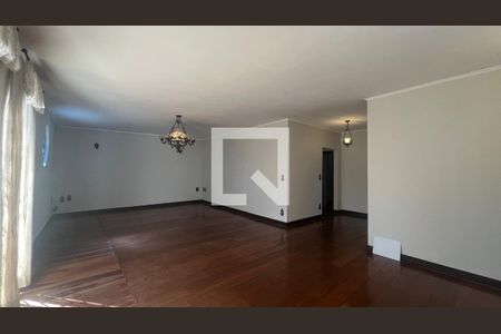 Sala de casa à venda com 3 quartos, 400m² em Cidade Universitária, Campinas