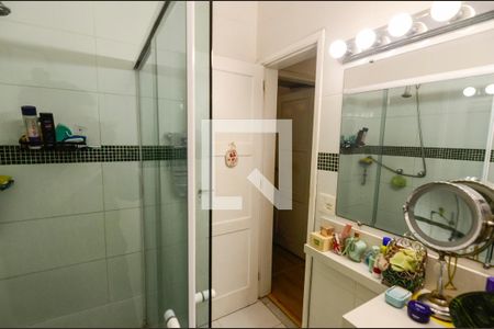 Banheiro de apartamento à venda com 2 quartos, 60m² em Vila Isabel, Rio de Janeiro