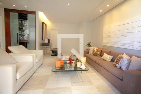 Sala de apartamento à venda com 4 quartos, 140m² em Carmo, Belo Horizonte