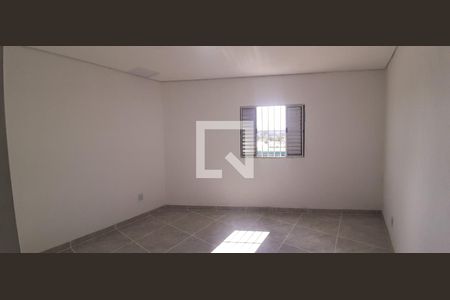 Quarto 1 de casa para alugar com 3 quartos, 97m² em Quitaúna, Osasco