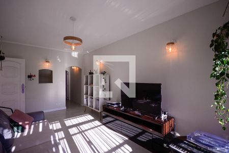 Sala de casa à venda com 4 quartos, 170m² em Vila Moraes, São Paulo