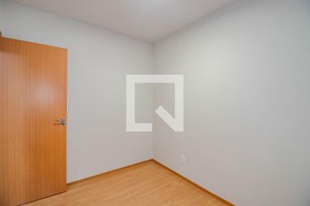Quarto 1 de apartamento à venda com 2 quartos, 45m² em Rubem Berta, Porto Alegre