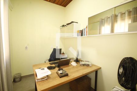 Escritório de casa de condomínio à venda com 4 quartos, 961m² em Jardim Petropolis, Nova Lima