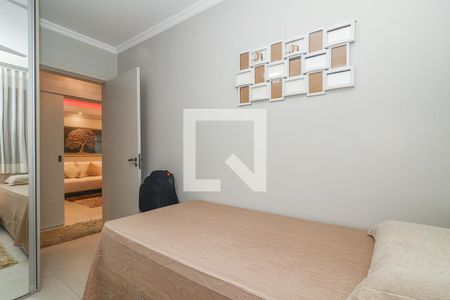 Quarto 1 de apartamento à venda com 4 quartos, 228m² em Jardim Itu, Porto Alegre