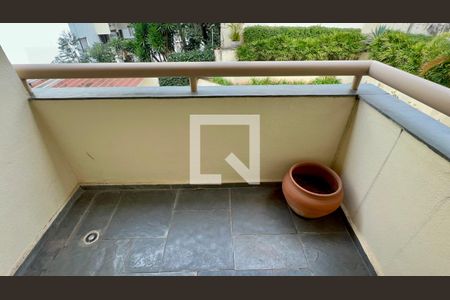 Varanda de apartamento para alugar com 2 quartos, 67m² em Pompeia, São Paulo