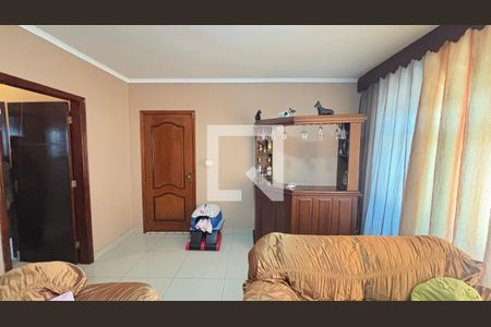 Sala de casa à venda com 4 quartos, 209m² em Parque Erasmo Assunção, Santo André