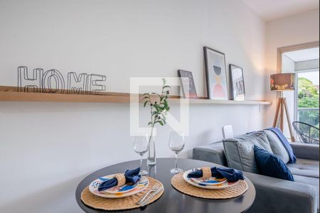 Detalhe Sala de apartamento à venda com 1 quarto, 54m² em Petrópolis, Porto Alegre