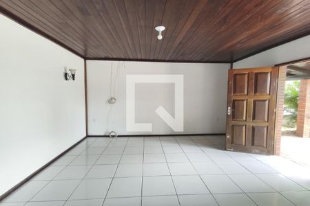 Sala de casa à venda com 3 quartos, 80m² em Feitoria, São Leopoldo