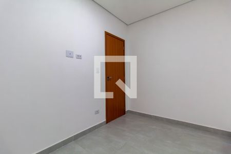 Quarto 1 de apartamento para alugar com 2 quartos, 40m² em Vila Esperança, São Paulo