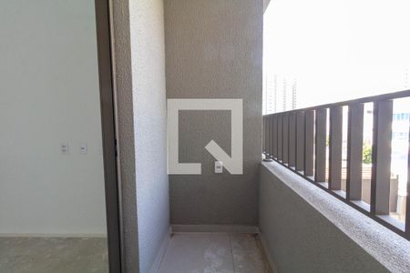 Varanda de kitnet/studio à venda com 1 quarto, 23m² em Tatuapé, São Paulo