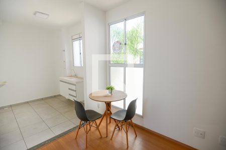 Sala de apartamento para alugar com 2 quartos, 41m² em Chácaras Hipica, Ribeirão Preto