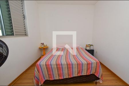 Suite 2 de apartamento para alugar com 2 quartos, 80m² em Santo Antônio, Belo Horizonte
