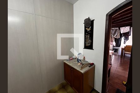 Dispensa de casa para alugar com 6 quartos, 500m² em Gopouva, Guarulhos