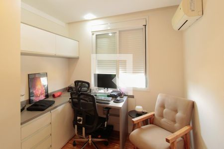 Quarto 1 de apartamento para alugar com 2 quartos, 66m² em Cristo Redentor, Porto Alegre