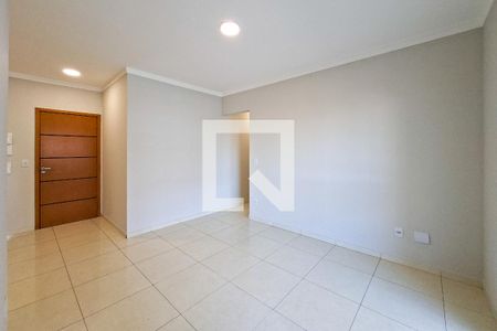 Sala de apartamento para alugar com 2 quartos, 77m² em Guilhermina, Praia Grande