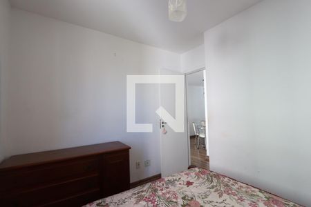 Quarto 1 de apartamento para alugar com 2 quartos, 50m² em Vila Antonieta, São Paulo