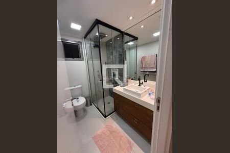 Banheiro 1 de apartamento para alugar com 2 quartos, 110m² em Cambuí, Campinas
