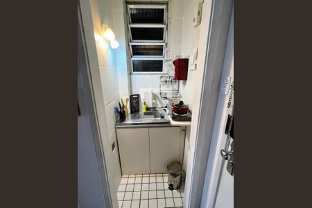 Foto 07 de kitnet/studio à venda com 1 quarto, 30m² em Copacabana, Rio de Janeiro