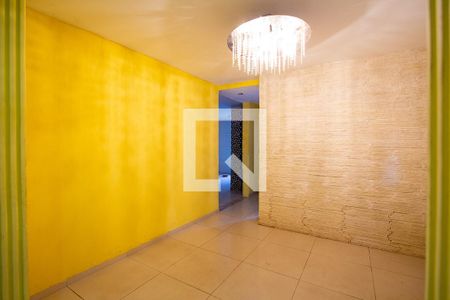 Sala de casa para alugar com 2 quartos, 120m² em Barro Vermelho, São Gonçalo