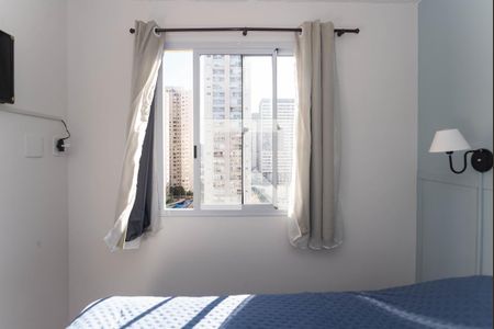 Quarto 1 de apartamento para alugar com 2 quartos, 35m² em Parque Industrial Tomas Edson, São Paulo