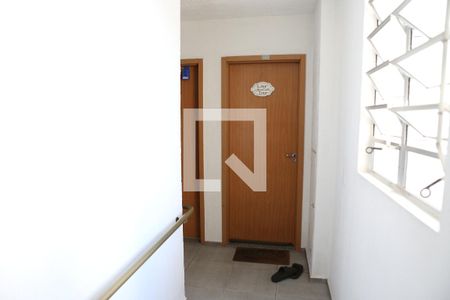 Lockbox Instalado de apartamento para alugar com 2 quartos, 46m² em Califórnia, Contagem