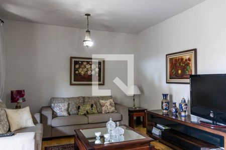 Sala de casa à venda com 4 quartos, 400m² em Padre Eustáquio, Belo Horizonte