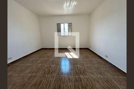Quarto 2 de casa para alugar com 2 quartos, 150m² em Jardim Pinhal, Guarulhos