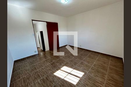 Quarto 2 de casa para alugar com 2 quartos, 150m² em Jardim Pinhal, Guarulhos