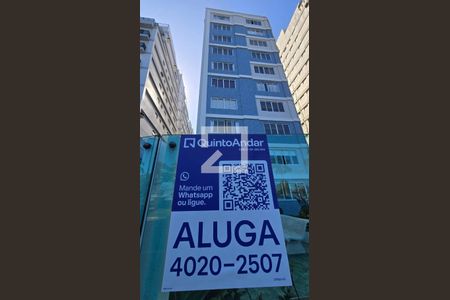 Fachada ADESIVO INSTALADO de apartamento para alugar com 1 quarto, 46m² em Pompéia, Santos